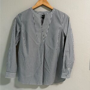 Talbots Non-Iron Black & White Striped Blouse Size Petite P